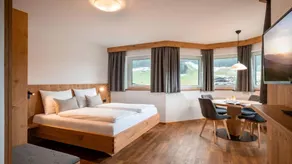 Holiday apartment with garden, sauna & terrace | Suitable for remote work - Image 5