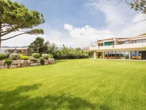 Holiday home with garden, terrace & barbeque - Image 4