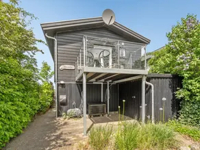 Children-friendly pleasant house with terrace & garden | Sea view | Dogs allowed - Image 5