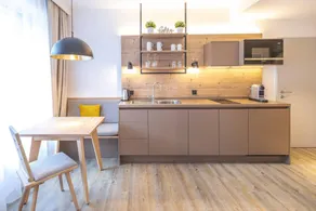 Apartment with terrace & sauna - Image 5