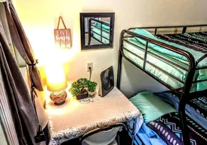 Rustic Vacation Rental Surrounded by Rainforest close to Volcanoes National Park, Hawaii - Image 2