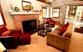 Pet-Friendly Cabin Rental for Glamping in Northern California - Image 2