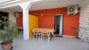 Apartamento totalmente equipado con terraza, jardín y barbacoa | Al lado de la playa | Acepta mascotas - Image 2