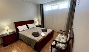 Appartement avec terrasse et piscine - Image 2