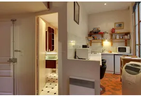 Nice studio | Next to Notre-Dame de Paris | City view - Image 4