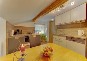 Bellissimo appartamento con piscina, griglia e giardino - Image 3