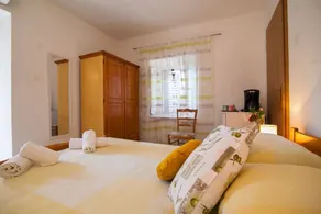 Dedicated room with terrace | Pets are welcome - Image 3