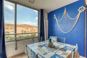 Holiday home | Sea view | Beach nearby - Image 5