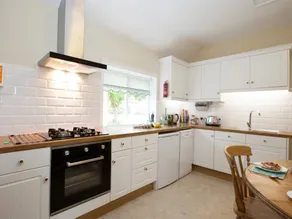 Fully equipped nice cottage with garden | Pet-friendly - Image 3