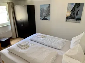 Casa vacacional apropiada para familias con jardín y barbacoa | Vistas al jardín | Esquí cercano | Admite perro - Image 4