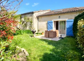 Cottage with terrace, pool & garden | Garden view - Image 2