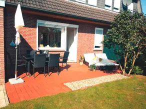 Apartment with garden & barbecue | Garden view - Image 3