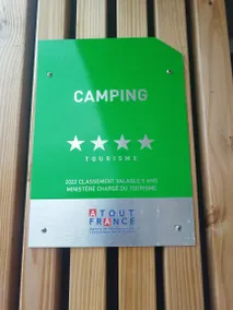 Agréable camping convivial et familial avec terrasse, barbecue et internet haut débit | Vue plage | Proche de la plage | Avec animaux acceptés - Image 4