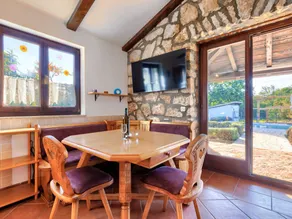 Ferienhaus mit Grill, Terrasse und Garten - Image 2