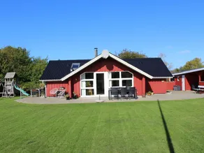 Children-friendly house with sauna, BBQ & terrace | Close to the beach | Dogs allowed - Image 4
