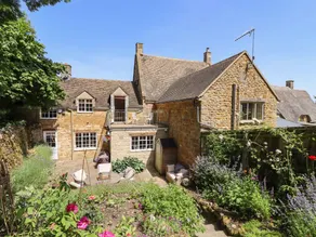 Cottage avec terrasse et jardin - Image 3