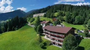 Family-friendly pleasant apartment with terrace & garden | Mountain view - Image 3