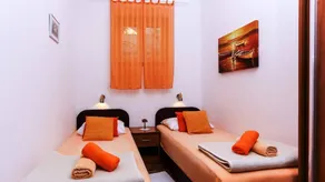 Fully equipped apartment with terrace & BBQ | Sea view | Pets allowed - Image 5