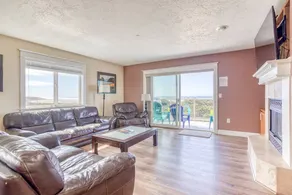 Salt Water Beach House - Image 4