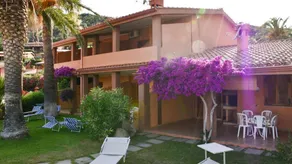 Appartement avec barbecue, terrasse et jardin - Image 2