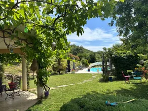 Wunderschönes B&B mit Garten und Pool | Bergblick - Image 2