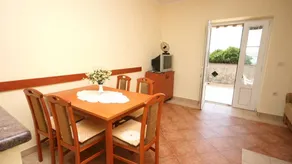 Nice flat with barbecue & terrace | Sea view | Pets are welcome - Image 3