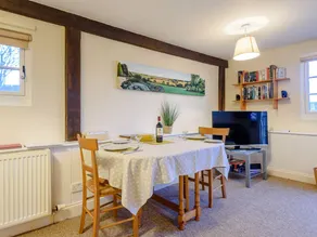 Child-friendly wonderful cottage with garden | Pets are welcome - Image 5