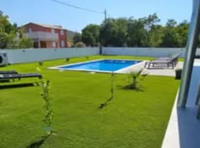 Lux Holiday Home Slatki - Five Bedroom Holiday Home with Pool - Image 4
