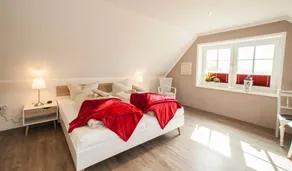 Family-friendly holiday home with BBQ, garden & terrace | River view | Perfect for remote work | Pet-friendly - Image 4