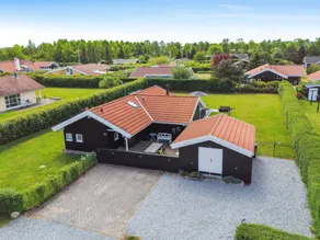 Family-oriented lovely holiday home with BBQ, terrace & sauna | Dogs allowed - Image 4