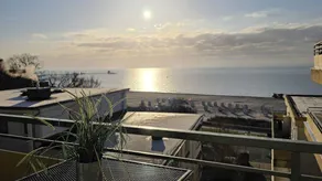 Merveilleux appartement | Vue mer | À côté de la plage | Avec animaux acceptés - Image 2
