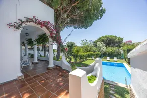 Holiday home with BBQ, garden & private pool | Garden view - Image 2