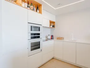 Fully equipped holiday apartment with pool - Image 3