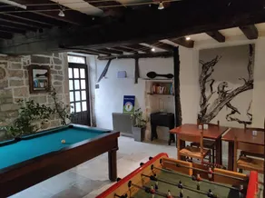 Apartment with barbecue & garden - Image 3
