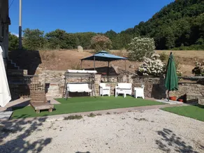Casa con giardino, terrazza e griglia | Vista sulla città - Image 4