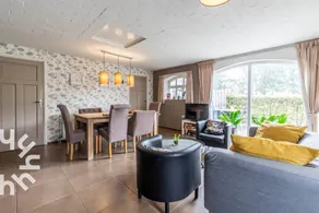 Holiday home with garden, barbecue & terrace - Image 2