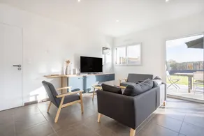 Cottage with terrace, barbecue & garden | Garden view - Image 3