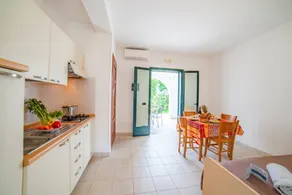 Appartamento adatto alle famiglie con terrazza e piscina - Image 4