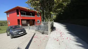 Agréable maison de vacances adaptée aux familles avec jardin, terrasse et barbecue | Vue jardin | Adaptée au travail à distance | Avec animaux bienvenus - Image 5