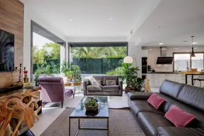 Ferienhaus 'Casa Moderna Con Piscina' mit privatem Pool, WLAN und Klimaanlage - Image 2