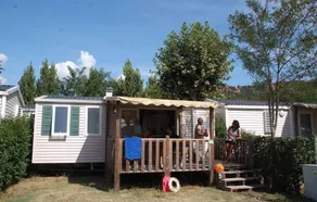 Cottage with garden, sauna & terrace - Image 4