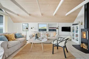 Charming holiday home with sauna, barbeque & hot tub | Pets allowed - Image 3