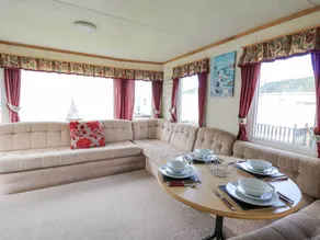 Family-oriented charming cottage with pool | Close to the beach | Pet-friendly - Image 3