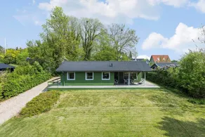 Fully equipped lovely holiday home with terrace & BBQ | Beach nearby | Pets are welcome - Image 2