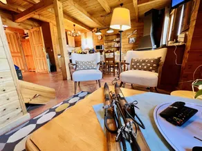 Maravilloso chalet totalmente equipado con piscina climatizada, barbacoa y sauna | Vistas a la montaña | Cerca de las pistas de esquí - Image 3