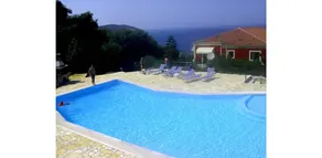 Private room with terrace, garden & pool | Beach view - Image 4