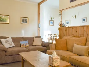 Cottage | River view - Image 2