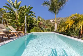 Charming house with private pool, barbeque & garden | Garden view | Suitable for remote work - Image 2