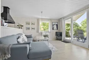 Holiday home with barbecue, terrace & pool | Water view - Image 5