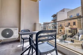 Triq S. Cannataci, Tal-Franċiż - Image 5